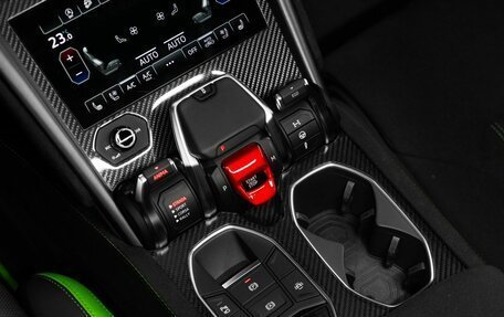 Lamborghini Urus I, 2023 год, 33 500 000 рублей, 28 фотография