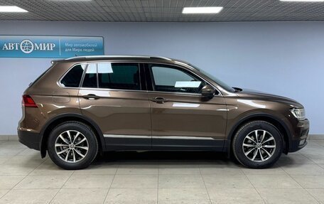 Volkswagen Tiguan II, 2018 год, 2 299 000 рублей, 8 фотография