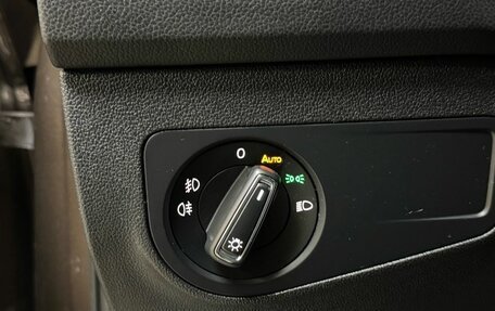 Volkswagen Tiguan II, 2018 год, 2 299 000 рублей, 12 фотография