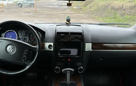 Volkswagen Touareg III, 2007 год, 1 150 000 рублей, 22 фотография