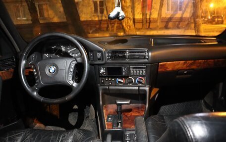 BMW 5 серия, 1989 год, 699 999 рублей, 13 фотография