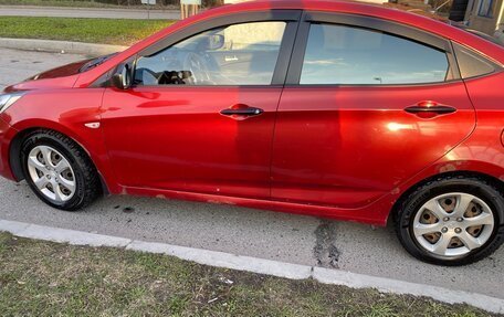 Hyundai Solaris II рестайлинг, 2012 год, 580 000 рублей, 6 фотография