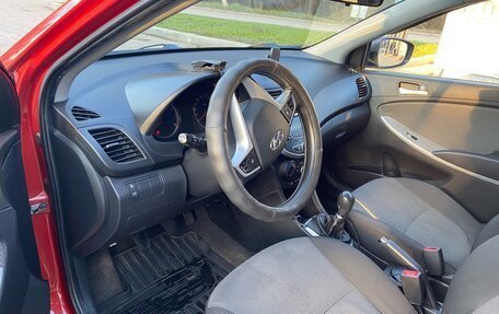 Hyundai Solaris II рестайлинг, 2012 год, 580 000 рублей, 7 фотография