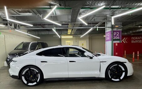 Porsche Taycan I, 2021 год, 13 900 000 рублей, 2 фотография
