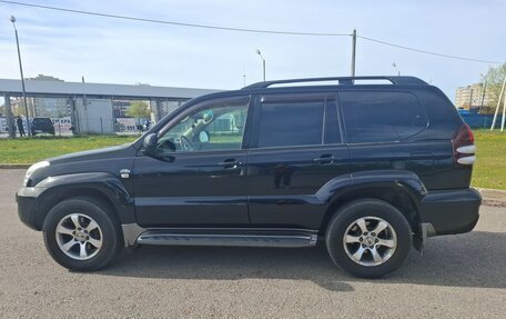 Toyota Land Cruiser Prado 120 рестайлинг, 2006 год, 1 890 000 рублей, 5 фотография