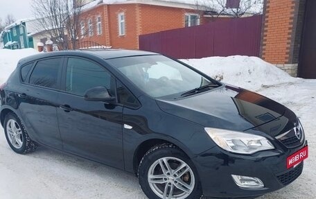 Opel Astra J, 2012 год, 690 000 рублей, 4 фотография
