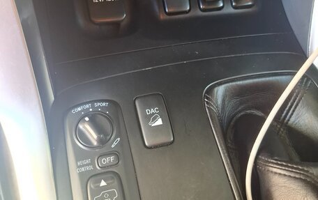 Toyota Land Cruiser Prado 120 рестайлинг, 2006 год, 1 890 000 рублей, 12 фотография