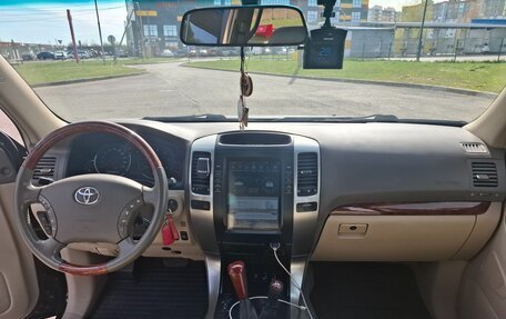 Toyota Land Cruiser Prado 120 рестайлинг, 2006 год, 1 890 000 рублей, 19 фотография