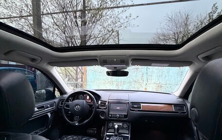 Volkswagen Touareg III, 2017 год, 3 600 000 рублей, 10 фотография