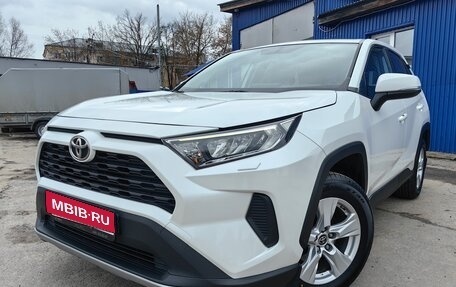 Toyota RAV4, 2021 год, 2 970 000 рублей, 1 фотография