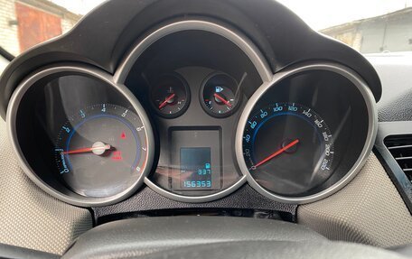 Chevrolet Cruze II, 2011 год, 720 000 рублей, 10 фотография