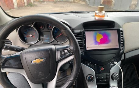 Chevrolet Cruze II, 2011 год, 720 000 рублей, 11 фотография