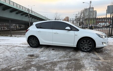 Opel Astra J, 2011 год, 695 000 рублей, 7 фотография