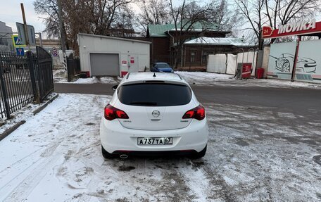 Opel Astra J, 2011 год, 695 000 рублей, 9 фотография