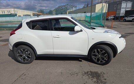 Nissan Juke II, 2011 год, 845 000 рублей, 2 фотография