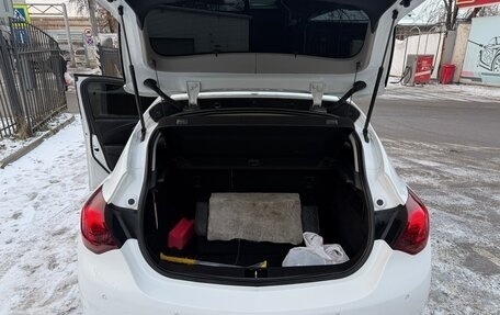 Opel Astra J, 2011 год, 695 000 рублей, 18 фотография