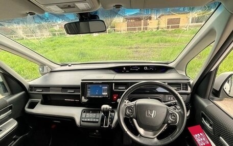 Honda Stepwgn IV, 2021 год, 2 030 000 рублей, 15 фотография