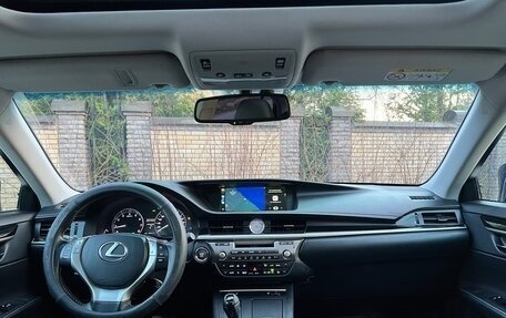 Lexus ES VII, 2012 год, 2 400 000 рублей, 38 фотография