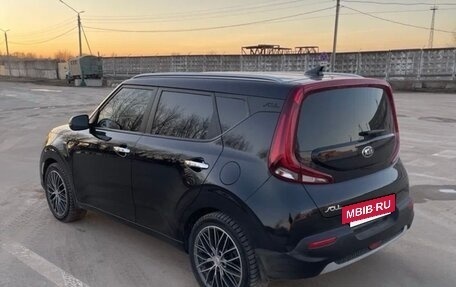 KIA Soul III, 2019 год, 1 700 000 рублей, 6 фотография