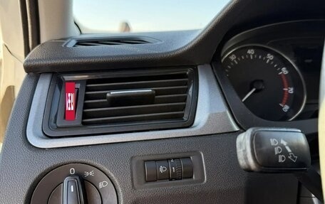 Skoda Rapid I, 2017 год, 850 000 рублей, 15 фотография