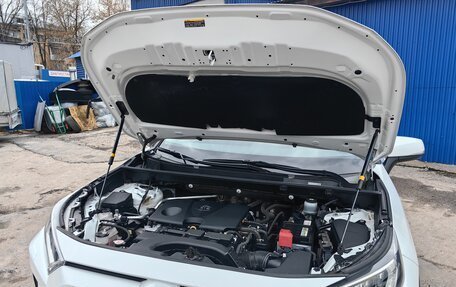 Toyota RAV4, 2021 год, 2 970 000 рублей, 15 фотография