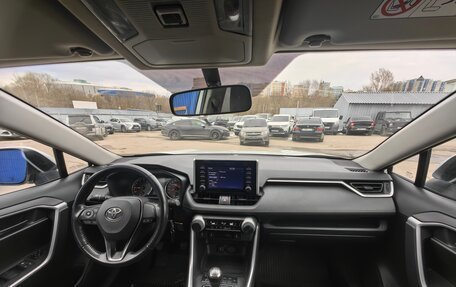 Toyota RAV4, 2021 год, 2 970 000 рублей, 18 фотография