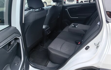 Toyota RAV4, 2021 год, 2 970 000 рублей, 29 фотография