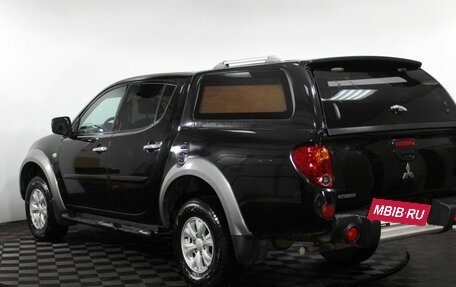 Mitsubishi L200 IV рестайлинг, 2014 год, 1 525 000 рублей, 8 фотография