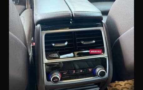 BMW 7 серия, 2018 год, 4 000 000 рублей, 12 фотография