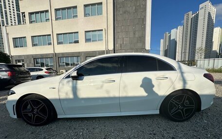 Mercedes-Benz A-Класс AMG, 2020 год, 4 000 000 рублей, 12 фотография