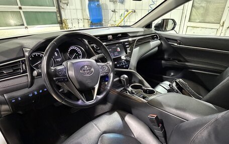 Toyota Camry, 2020 год, 2 725 000 рублей, 9 фотография