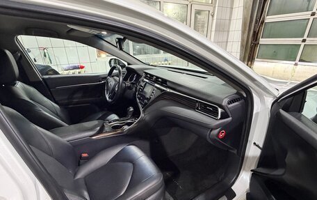 Toyota Camry, 2020 год, 2 725 000 рублей, 11 фотография