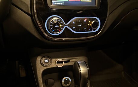 Renault Kaptur I рестайлинг, 2017 год, 1 300 000 рублей, 5 фотография