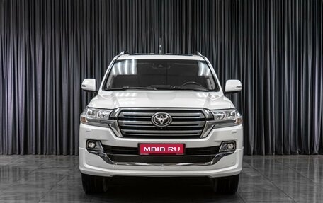 Toyota Land Cruiser 200, 2015 год, 5 399 000 рублей, 3 фотография