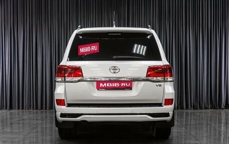 Toyota Land Cruiser 200, 2015 год, 5 399 000 рублей, 4 фотография