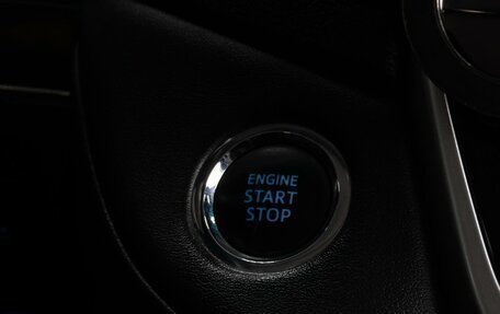 Toyota Land Cruiser 200, 2015 год, 5 399 000 рублей, 18 фотография