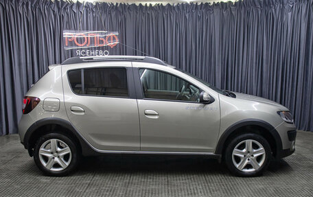 Renault Sandero II рестайлинг, 2018 год, 1 249 000 рублей, 4 фотография