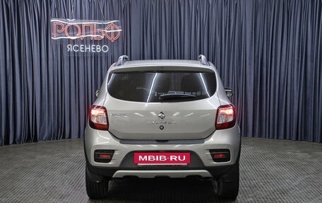 Renault Sandero II рестайлинг, 2018 год, 1 249 000 рублей, 6 фотография