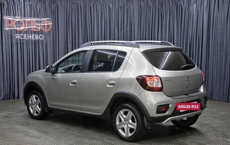 Renault Sandero II рестайлинг, 2018 год, 1 249 000 рублей, 7 фотография