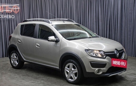 Renault Sandero II рестайлинг, 2018 год, 1 249 000 рублей, 3 фотография
