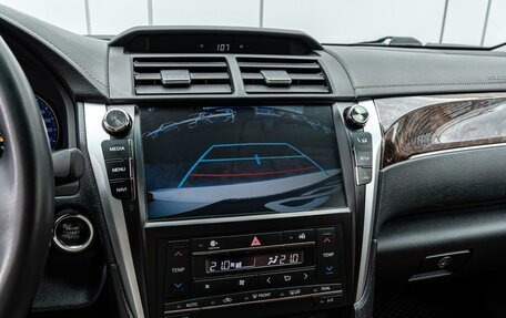 Toyota Camry, 2016 год, 2 170 000 рублей, 12 фотография