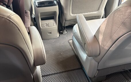 KIA Carnival III, 2019 год, 1 900 000 рублей, 14 фотография