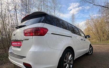 KIA Carnival III, 2019 год, 1 900 000 рублей, 6 фотография