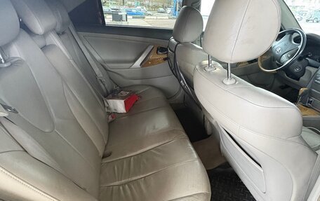 Toyota Camry, 2006 год, 900 000 рублей, 9 фотография