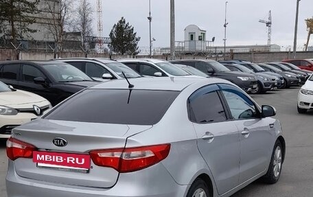 KIA Rio III рестайлинг, 2014 год, 800 000 рублей, 4 фотография