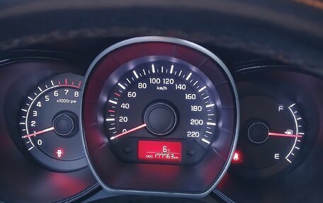 KIA Rio III рестайлинг, 2014 год, 800 000 рублей, 18 фотография