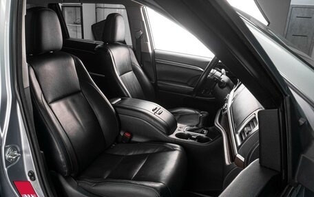 Toyota Highlander III, 2014 год, 3 199 000 рублей, 8 фотография