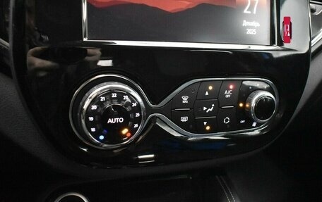 Renault Kaptur I рестайлинг, 2021 год, 2 080 000 рублей, 9 фотография