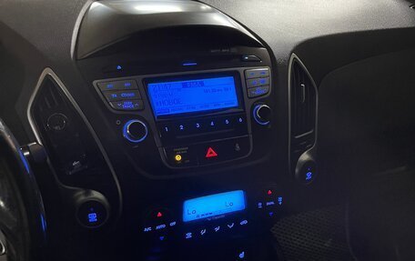 Hyundai ix35 I рестайлинг, 2011 год, 939 000 рублей, 2 фотография