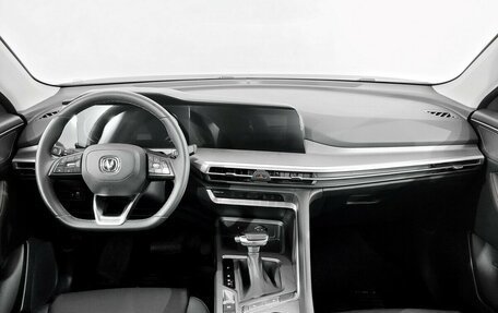 Changan CS35 Plus, 2023 год, 1 820 000 рублей, 5 фотография